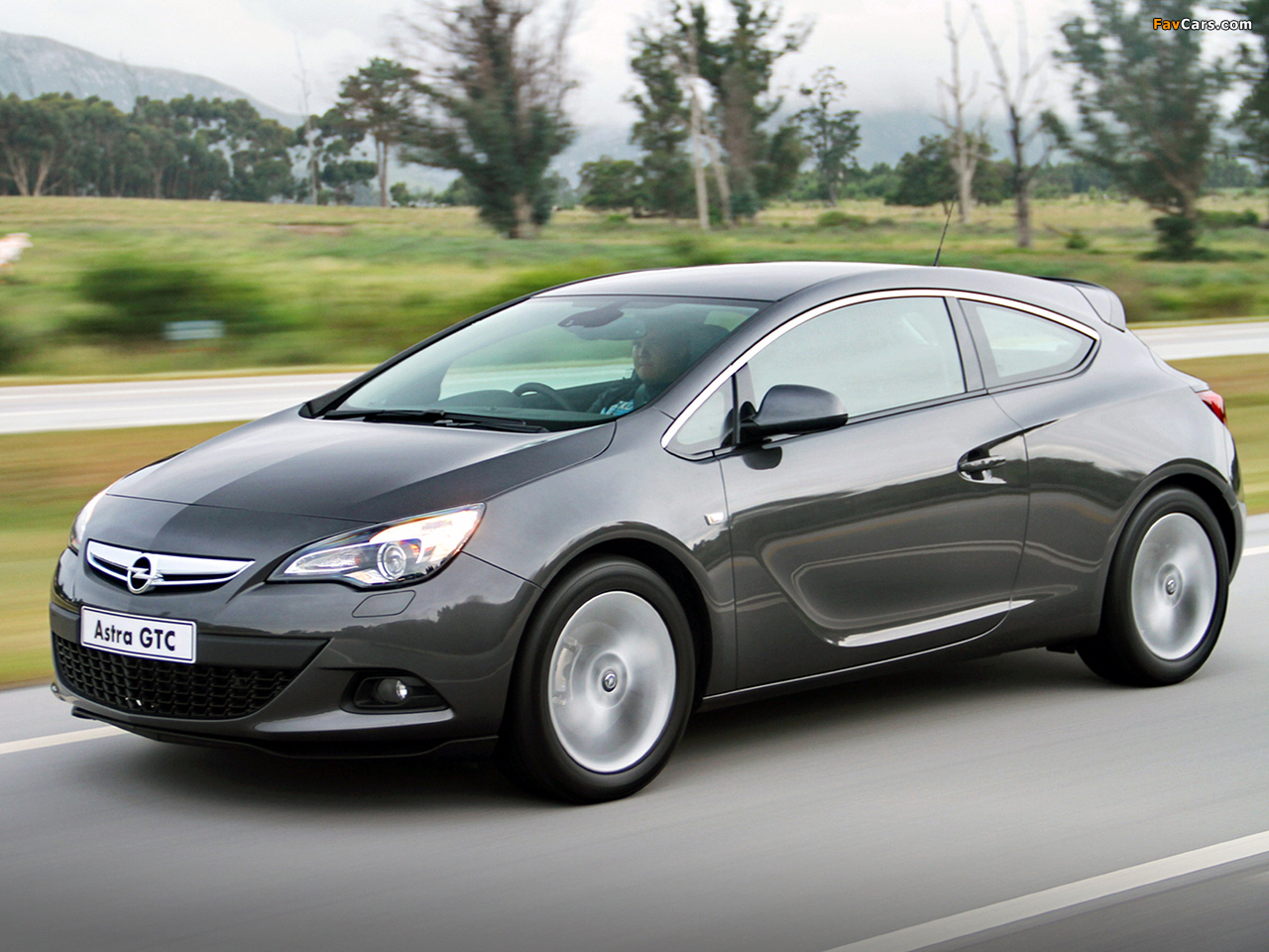 Pictures of Opel Astra GTC ZA-spec (J) 2012 (1280 x 960)