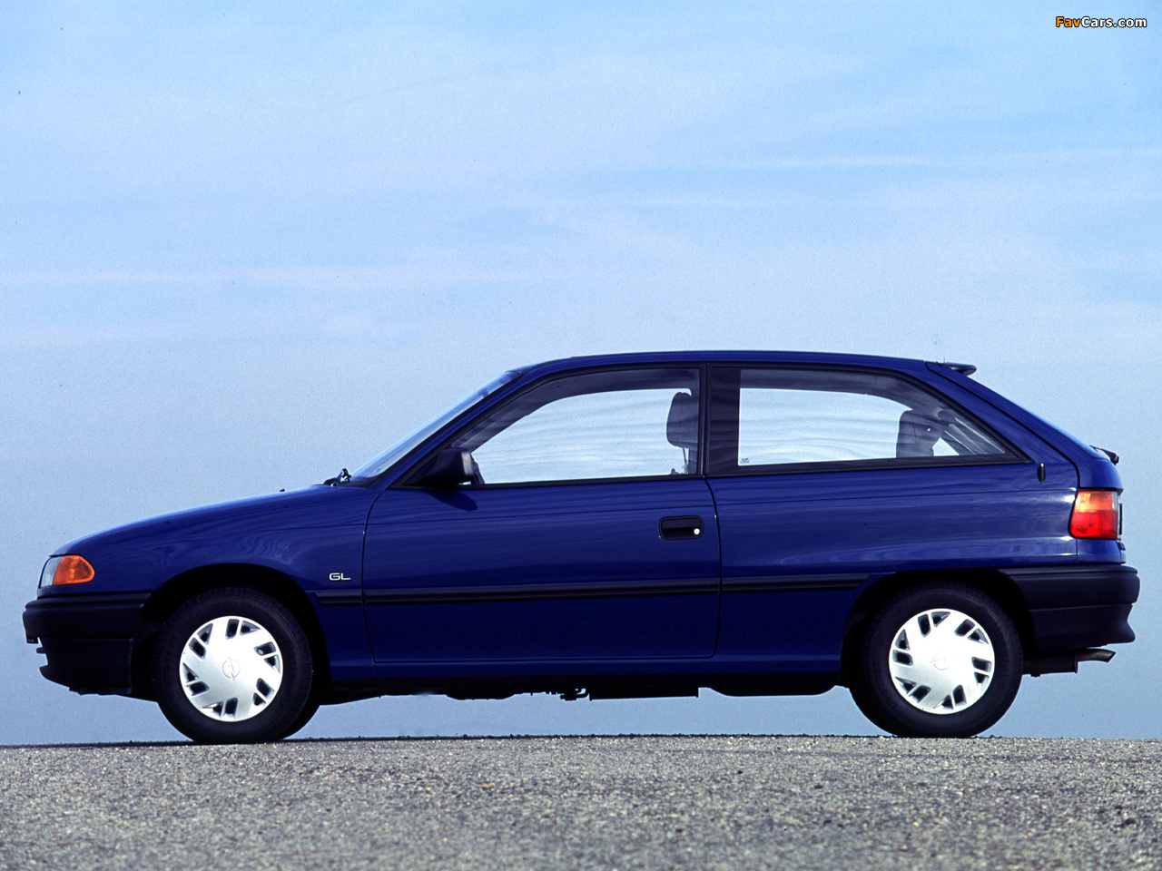 Opel Astra 3-door (F) 1991–94 wallpapers (1280 x 960)