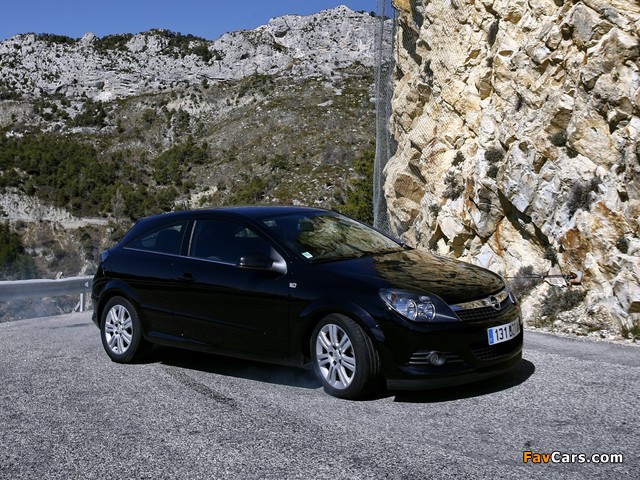 Opel Astra GTC 1.9CDTi (H) 2005–10 wallpapers (640 x 480)