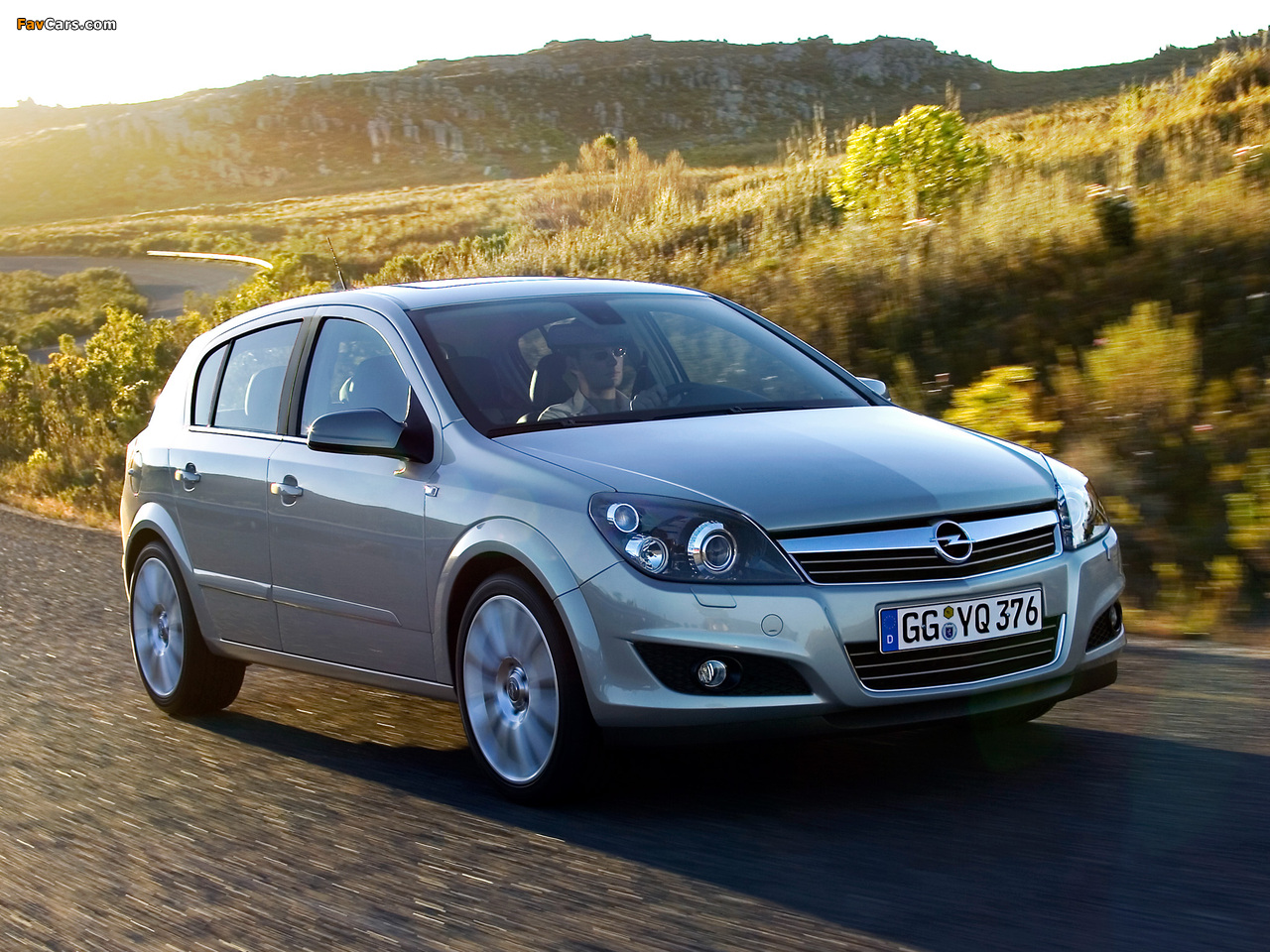 Opel Astra Hatchback (H) 2007 wallpapers (1280 x 960)