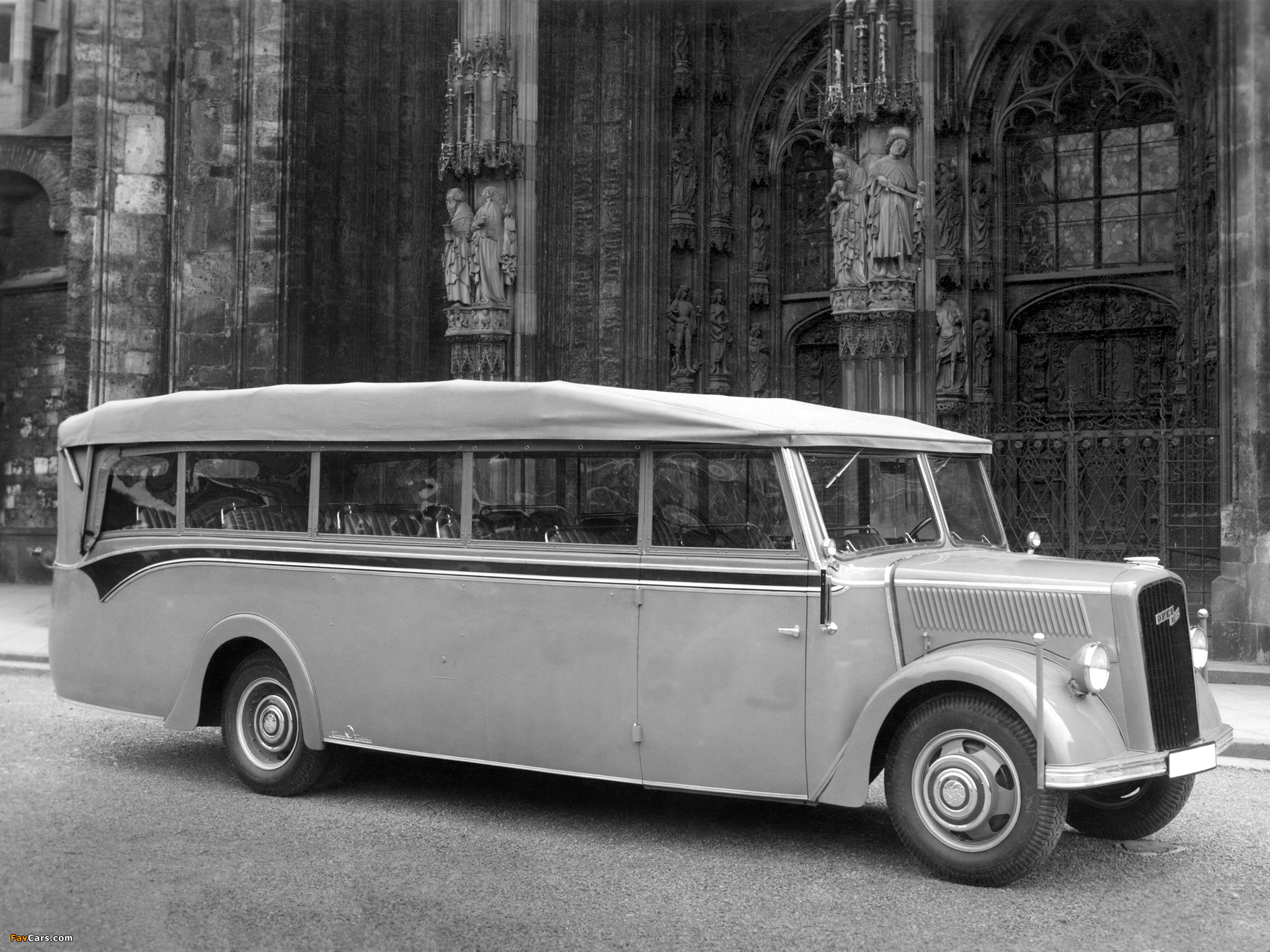 Opel Blitz 3.6-47NR Ausflugsbus by Kässbohrer 1938 pictures (2048 x 1536)
