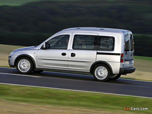 Opel Combo Tour (C) 2005–11 photos (640 x 480)