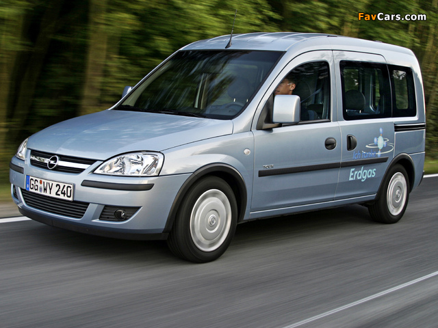 Opel Combo Tour CNG (C) 2009–11 images (640 x 480)