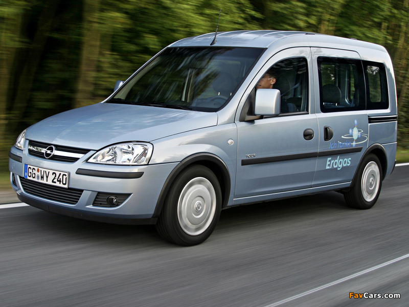 Opel Combo Tour CNG (C) 2009–11 images (800 x 600)