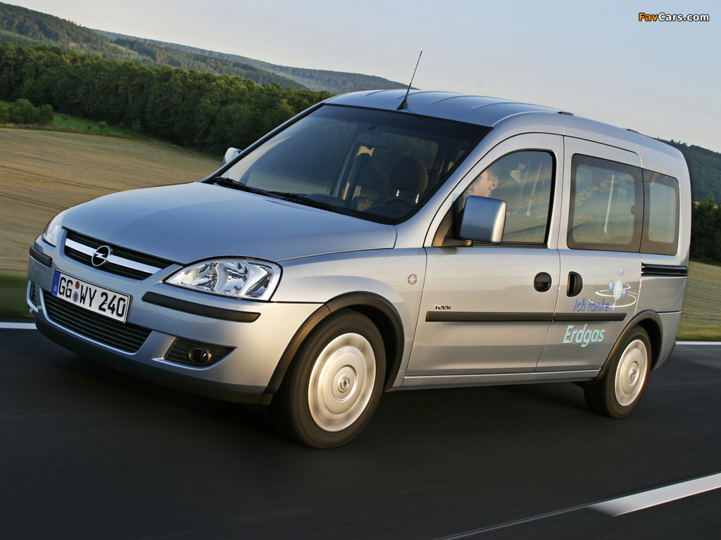 Opel Combo Tour CNG (C) 2009–11 photos (1024 x 768)