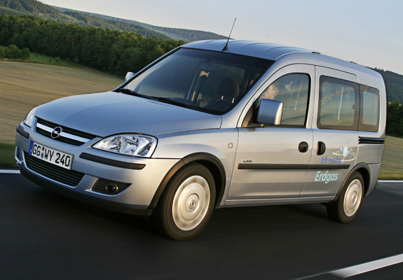 Opel Combo Tour CNG (C) 2009–11 photos