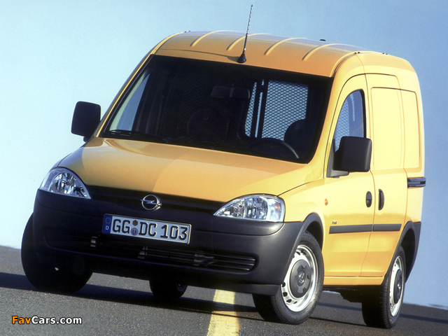 Photos of Opel Combo (C) 2001–05 (640 x 480)