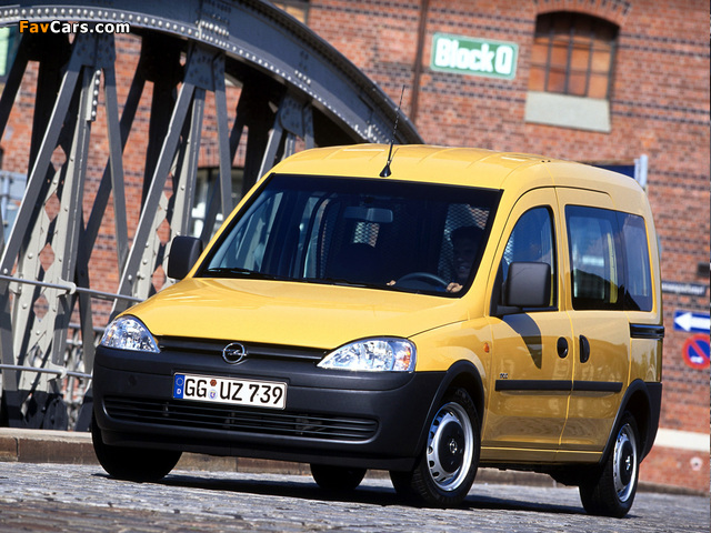 Photos of Opel Combo Combi (C) 2001–05 (640 x 480)