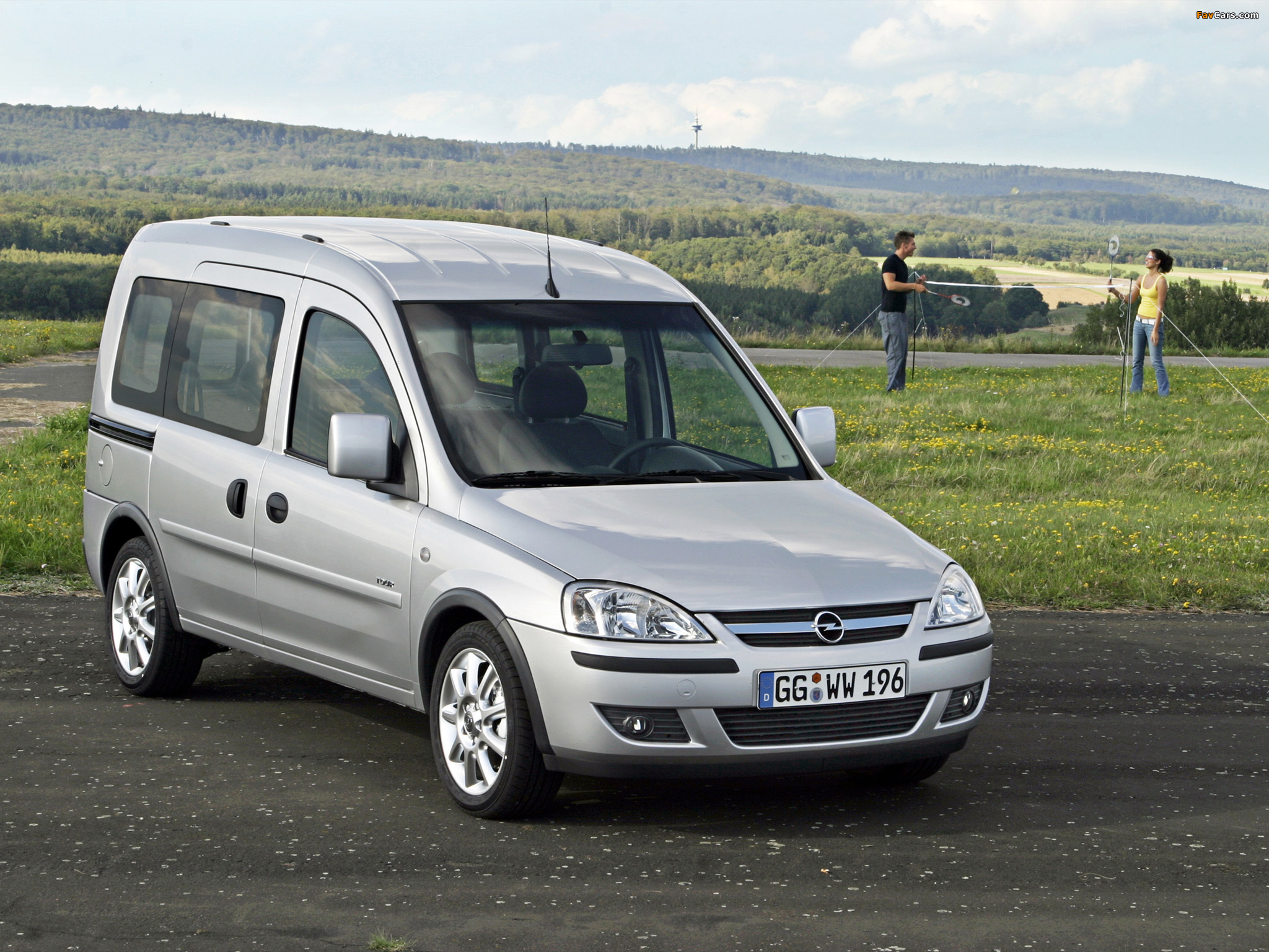 Photos of Opel Combo Tour (C) 2005–11 (2048 x 1536)