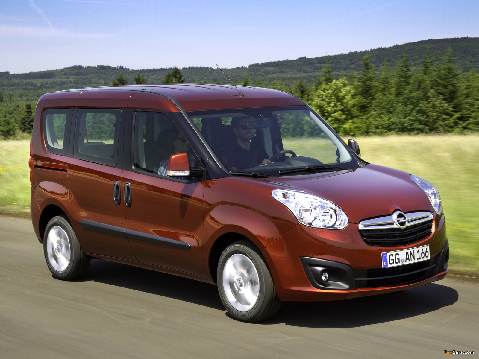 Opel Combo Tour (D) 2011 wallpapers (1600 x 1200)