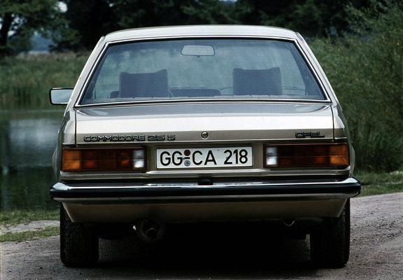 Opel Commodore (C) 1978–82 photos