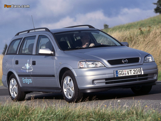 Images of Opel Astra Caravan CNG (G) 2002 (640 x 480)