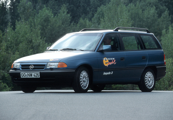 Opel Astra Impuls 3 (F) 1993 photos