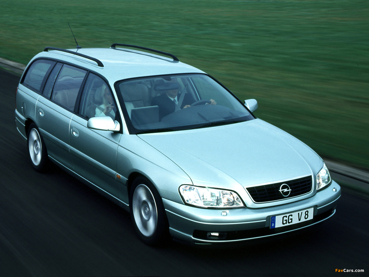 Opel Omega V8 Caravan (B) 2000 images (1280 x 960)