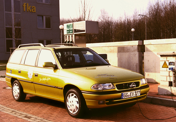 Photos of Opel Astra Impuls 3 (F) 1993