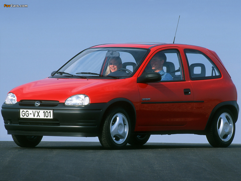 Images of Opel Corsa 3-door (B) 1993–97 (1024 x 768)