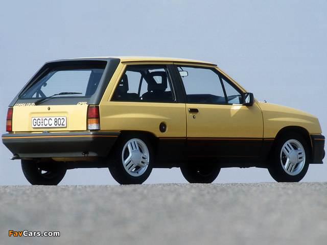 Images of Opel Corsa 1.3 GT (A) (640 x 480)