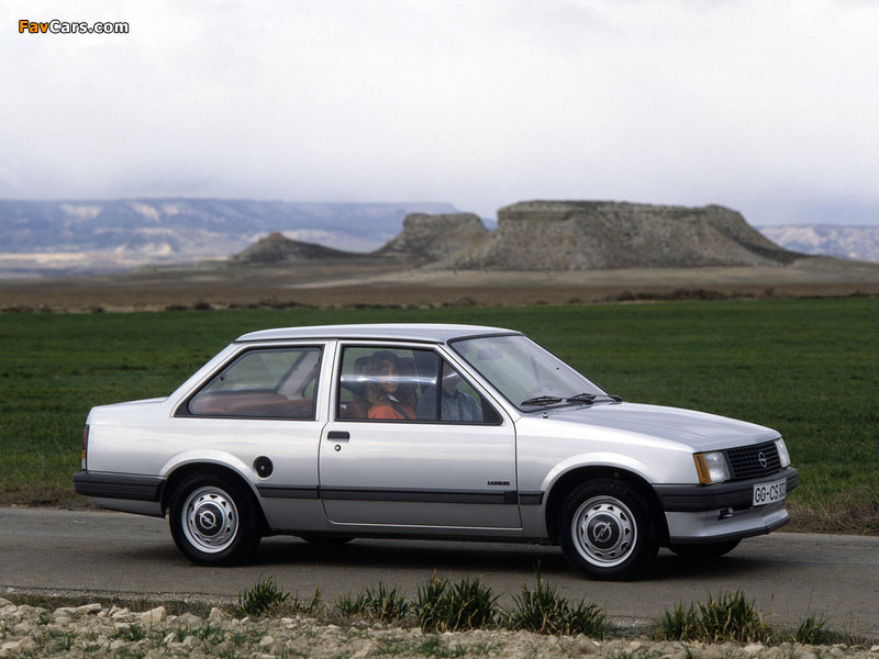 Opel Corsa TR 2-door (A) 1983–85 images (800 x 600)