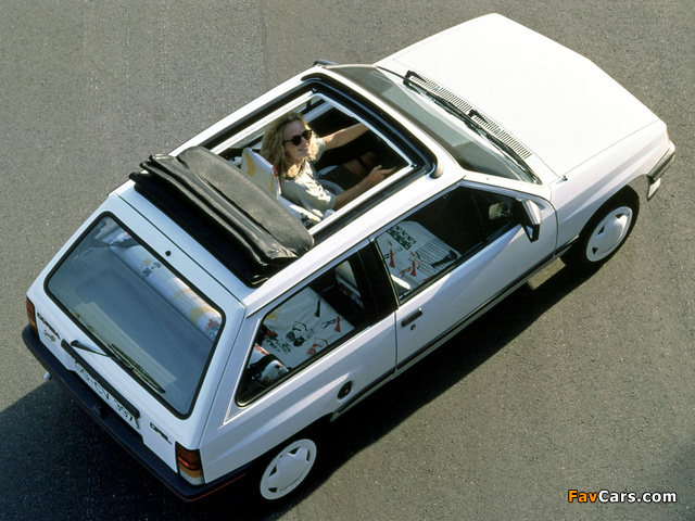 Opel Corsa Steffi Graf Special (A) 1986–89 photos (640 x 480)