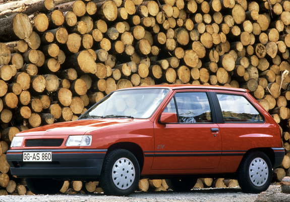 Opel Corsa 3-door (A) 1990–93 wallpapers