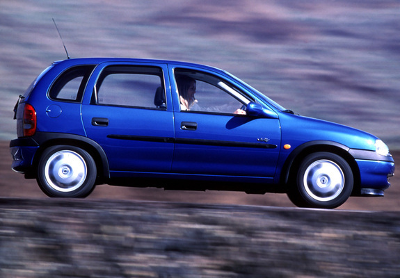 Opel Corsa Swing 5-door (B) 1998–2000 pictures