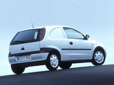Opel Corsavan (C) 2000–03 images