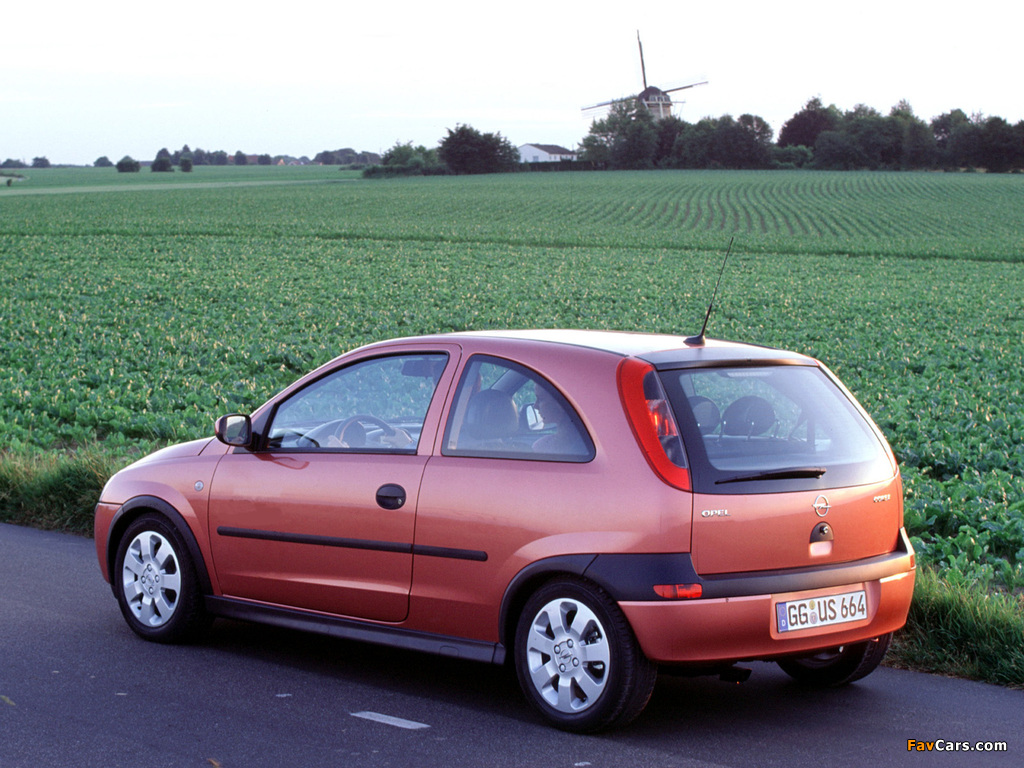 Opel Corsa 3-door (C) 2000–03 images (1024 x 768)