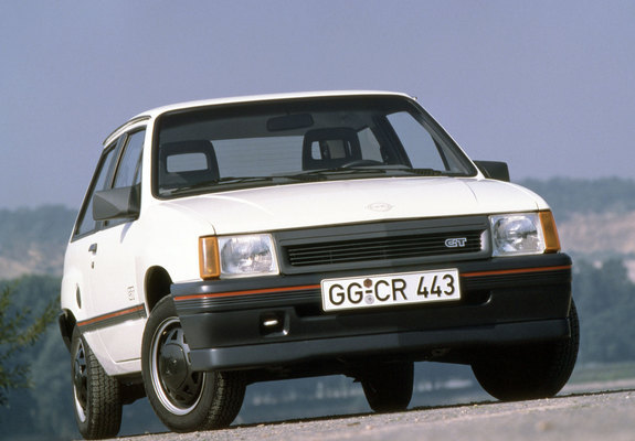 Photos of Opel Corsa GT (A) 1987–88