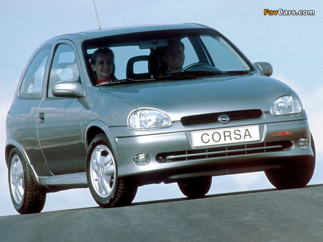 Photos of Opel Corsa GSi (B) 1993–2000 (640 x 480)