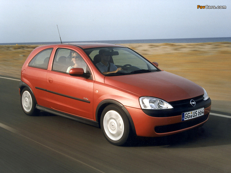 Photos of Opel Corsa GSi (C) 2000–06 (800 x 600)