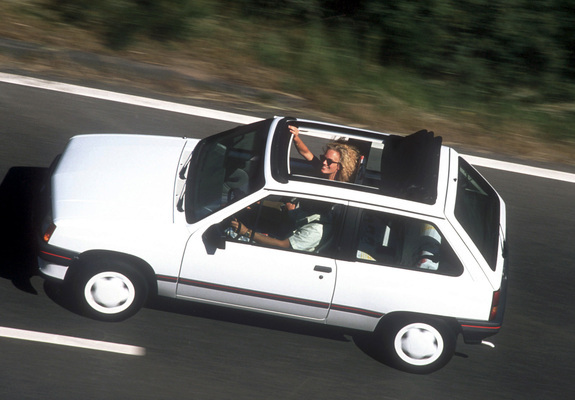 Pictures of Opel Corsa Steffi Graf Special (A) 1986–89