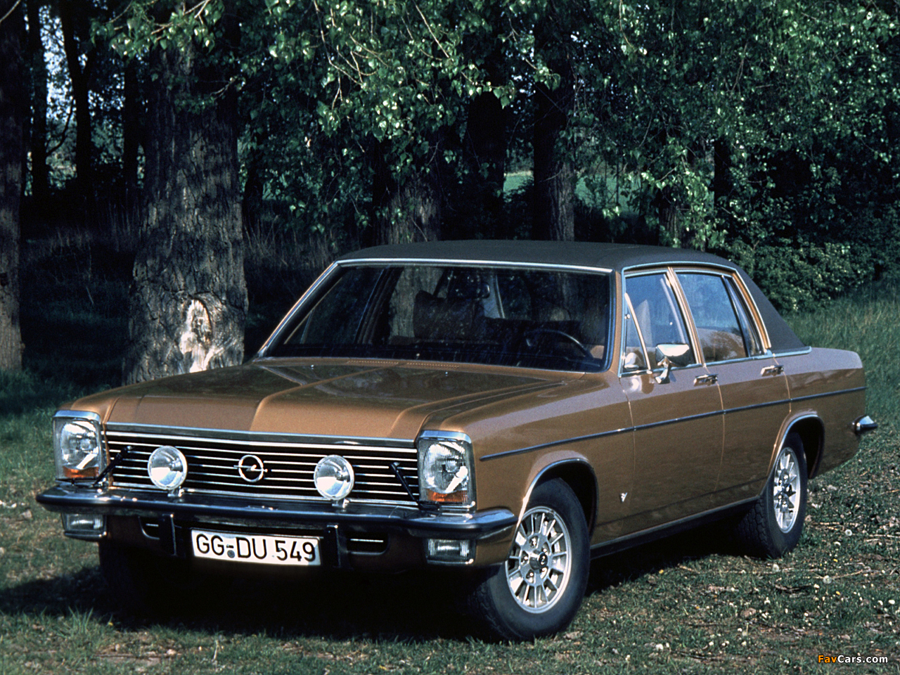 Opel Diplomat V8 (B) 1969–77 images (1280 x 960)