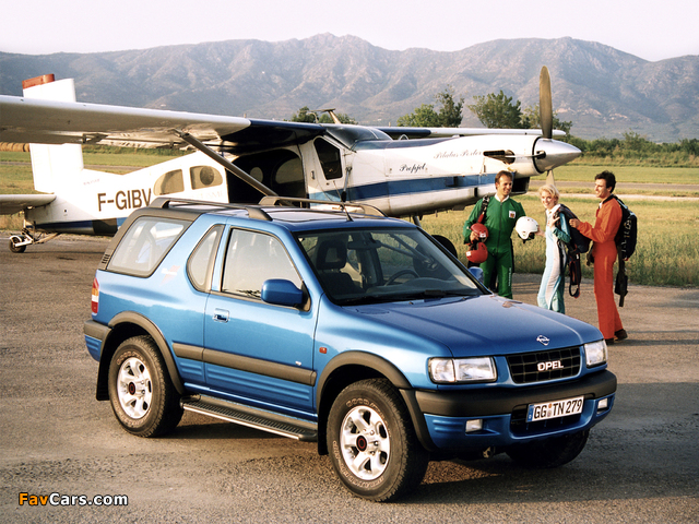 Photos of Opel Frontera Sport (B) 1998–2003 (640 x 480)