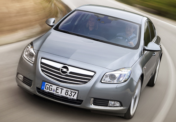 Images of Opel Insignia BiTurbo 2012–13