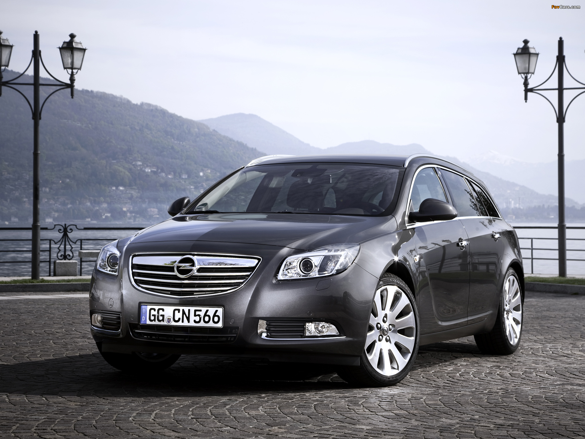 Opel Insignia Turbo 4x4 Sports Tourer 2008–13 pictures (2048 x 1536)