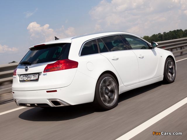 Opel Insignia OPC Sports Tourer 2009–13 pictures (640 x 480)
