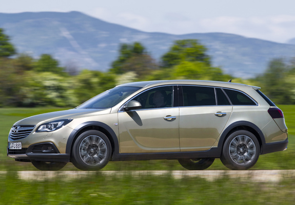 Opel Insignia Country Tourer 2013 photos