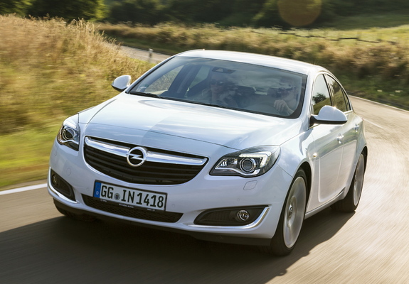 Opel Insignia 2013 pictures