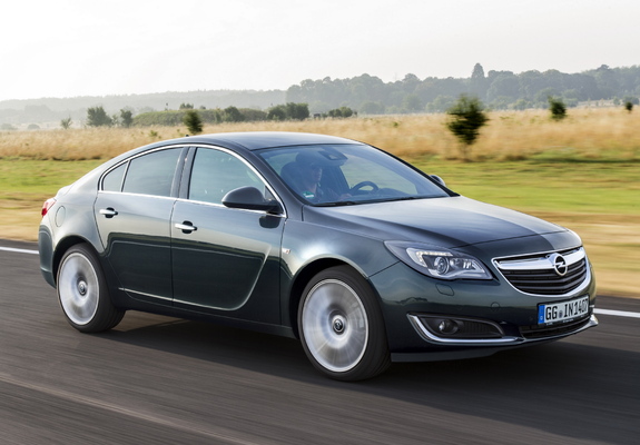 Opel Insignia Hatchback 2013 pictures
