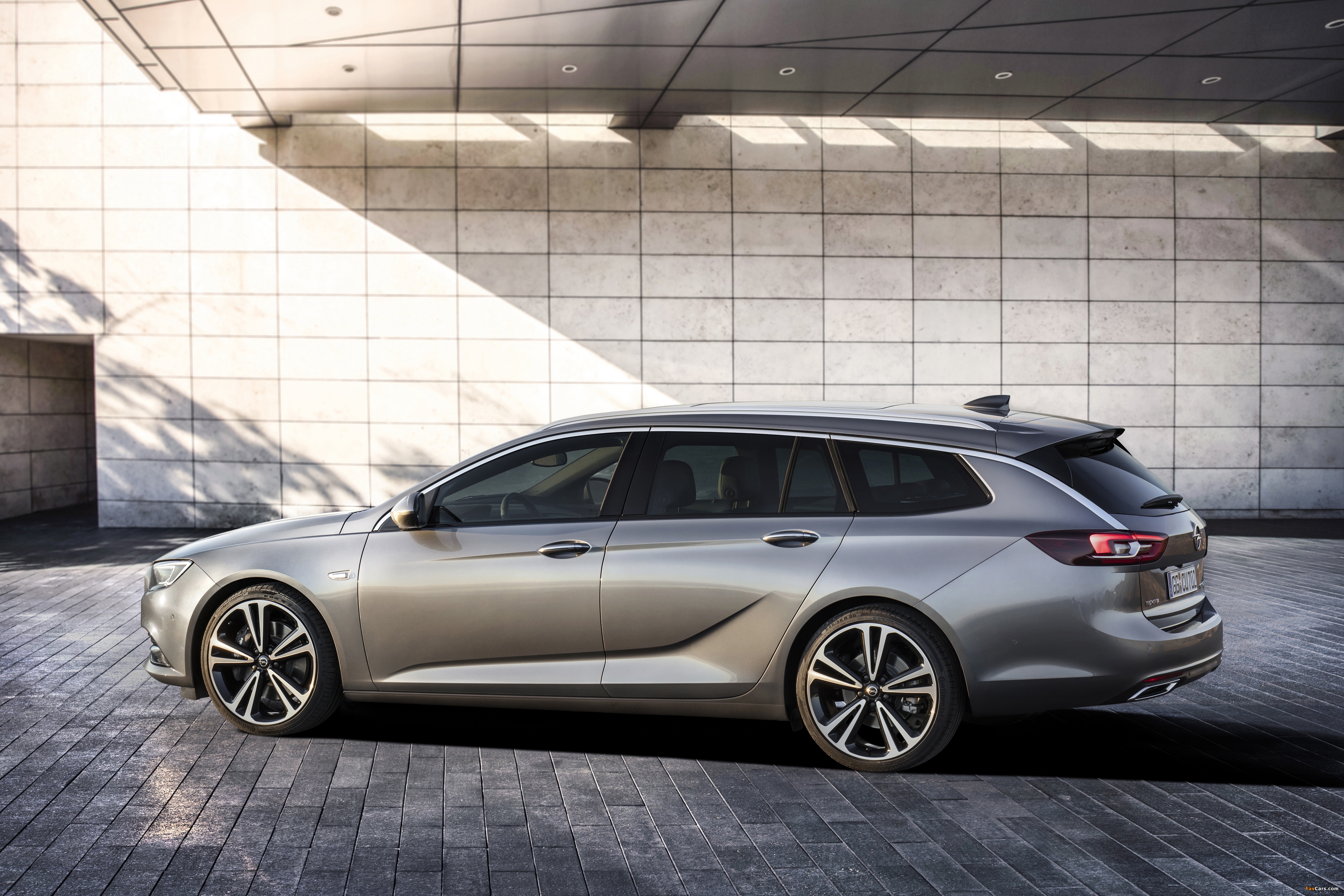 Opel Insignia Sports Tourer 4×4 2017 pictures (4096 x 2731)