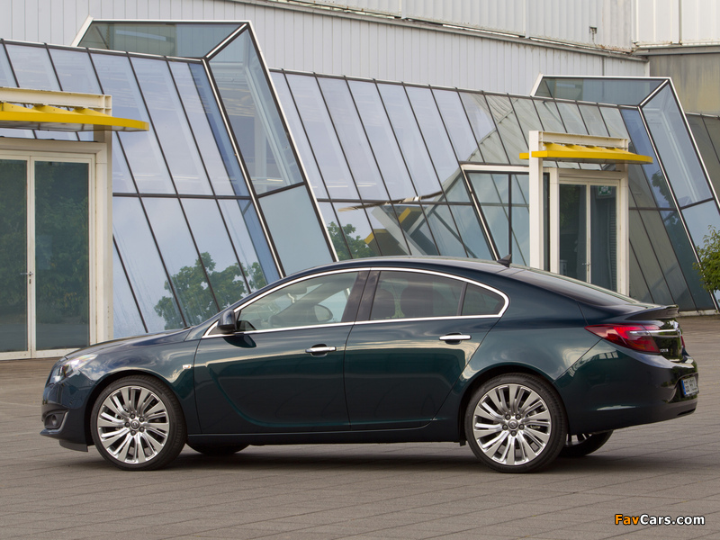 Photos of Opel Insignia Hatchback 2013 (800 x 600)