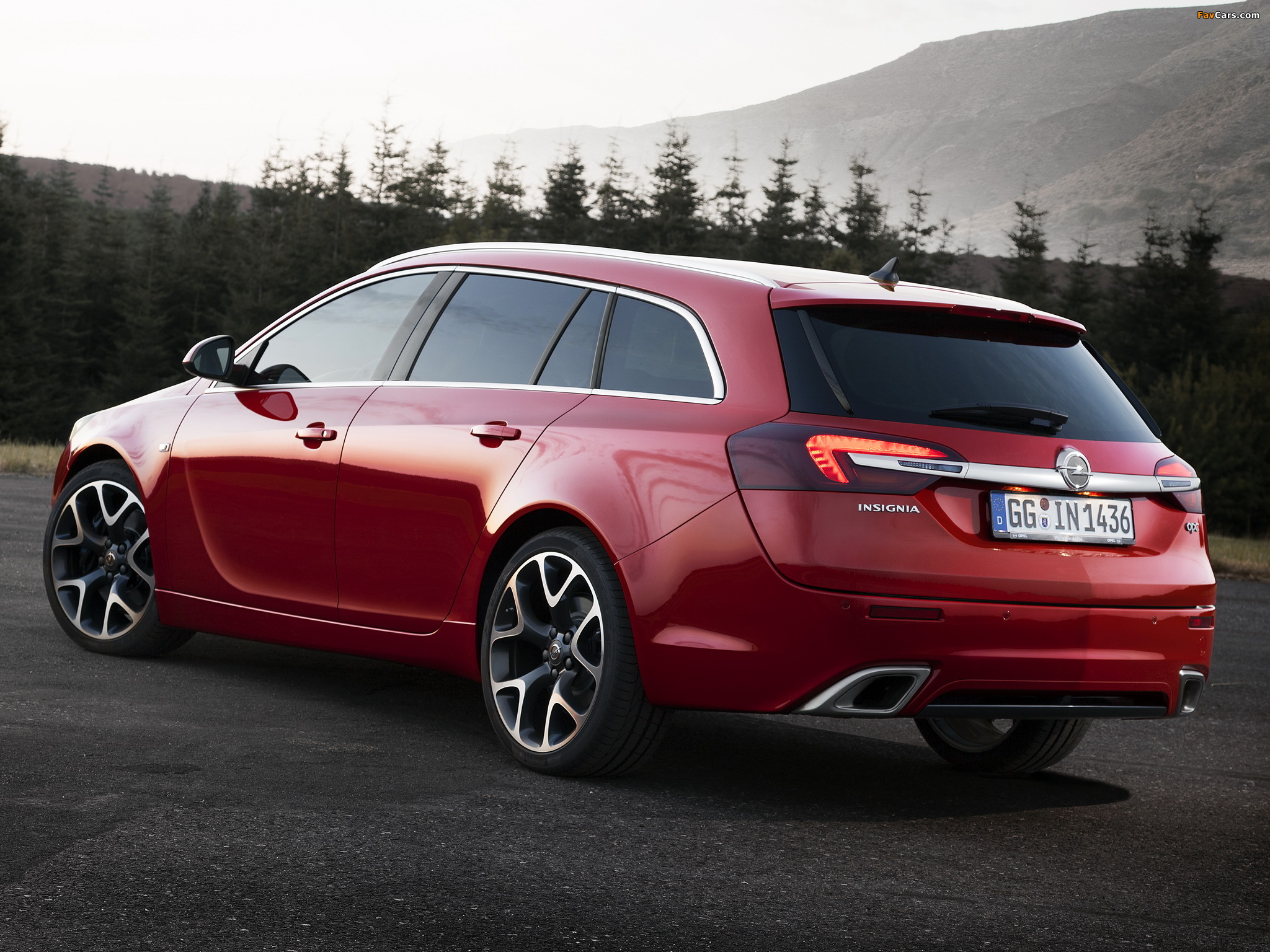 Pictures of Opel Insignia OPC Sports Tourer 2013 (2048 x 1536)