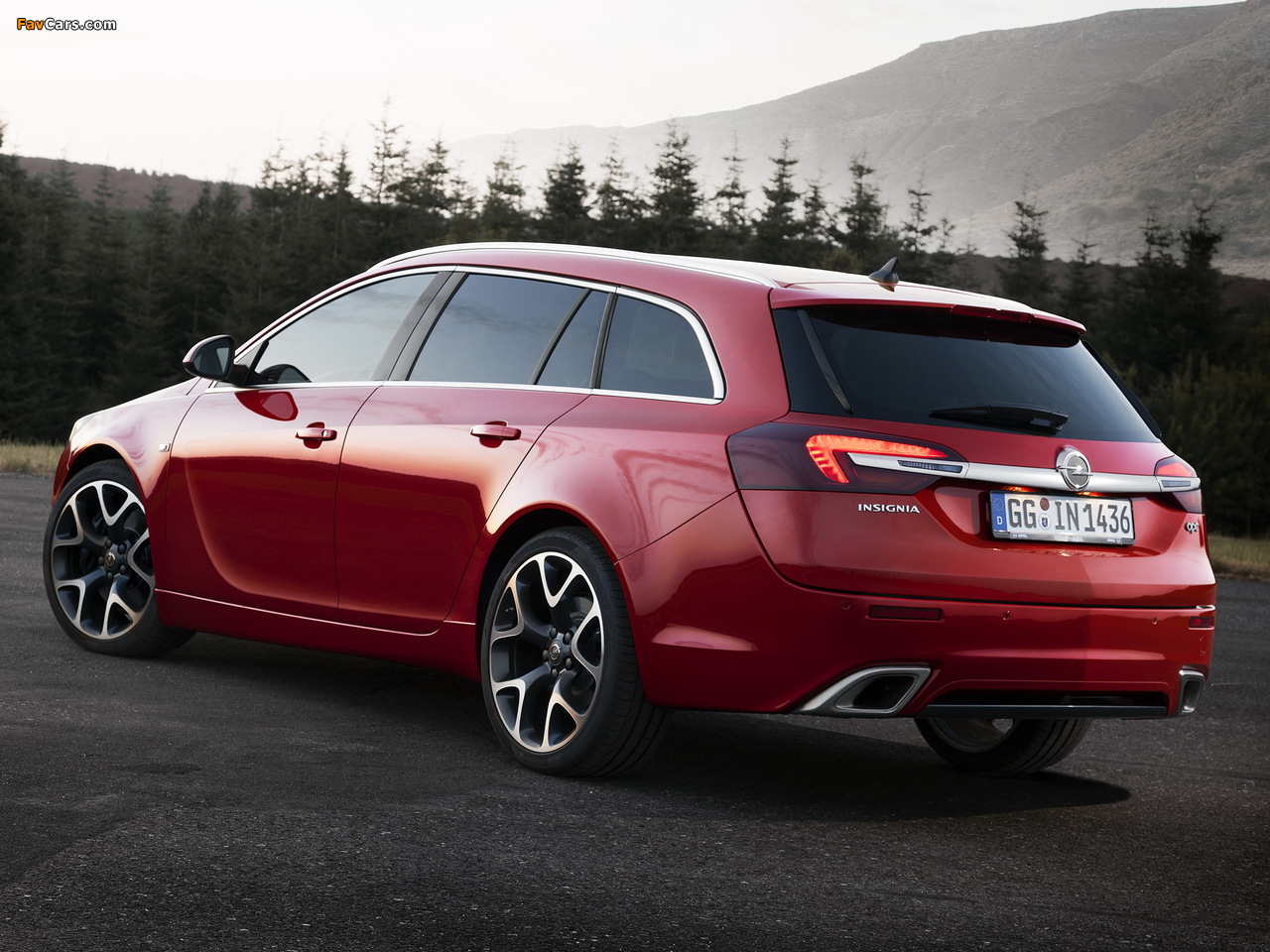 Pictures of Opel Insignia OPC Sports Tourer 2013 (1280 x 960)