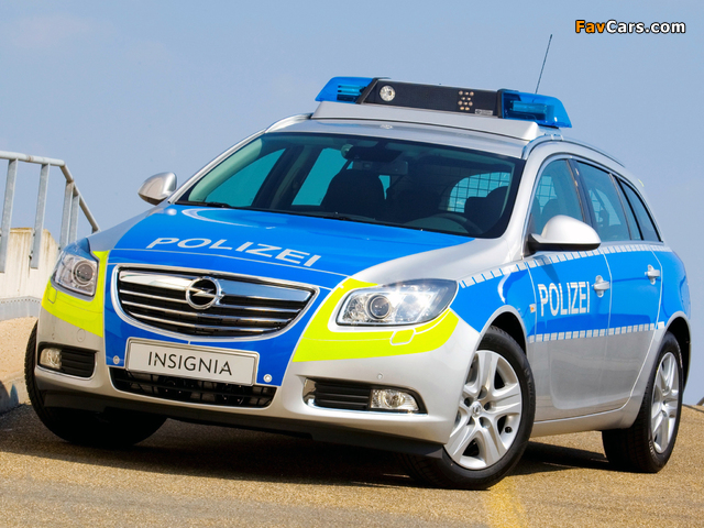 Opel Insignia Sports Tourer Polizei 2008–13 wallpapers (640 x 480)
