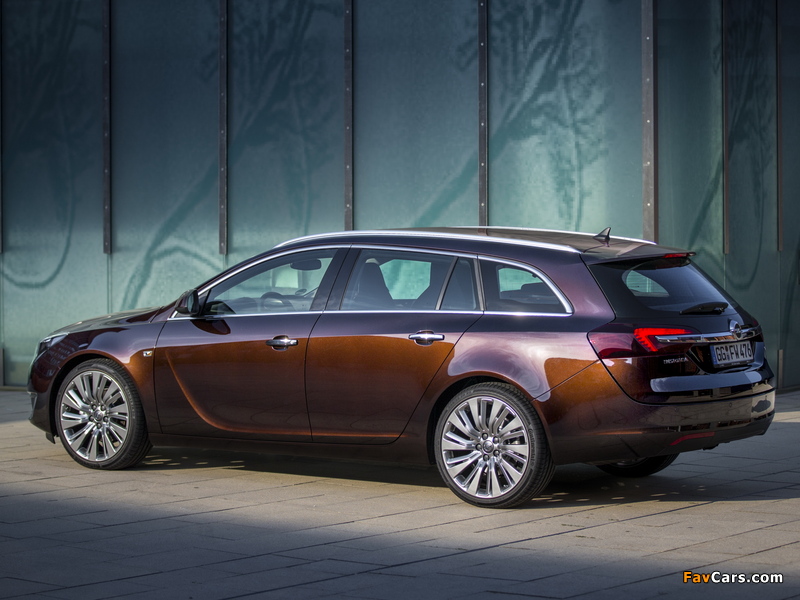 Opel Insignia Sports Tourer 2013 wallpapers (800 x 600)