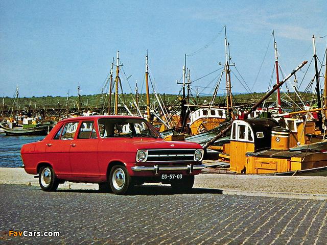 Images of Opel Kadett 4-door Sedan (B) 1965–73 (640 x 480)
