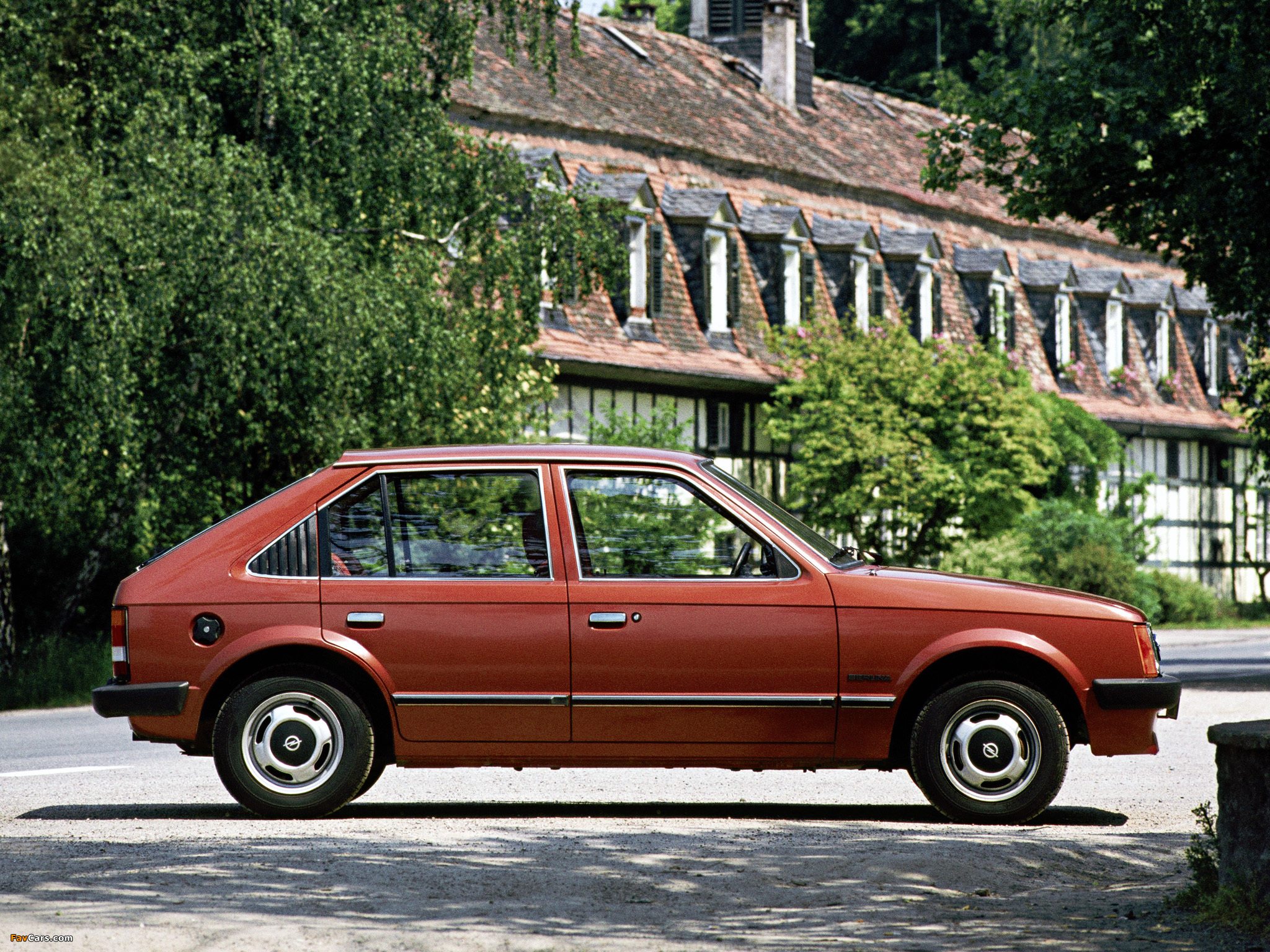 Images of Opel Kadett 5-door (D) 1979–84 (2048 x 1536)