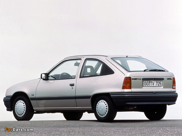 Images of Opel Kadett 3-door (E) 1989–91 (640 x 480)