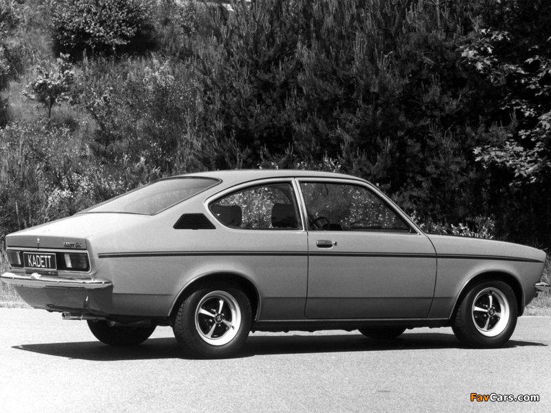 Opel Kadett SR (C) 1973–77 photos (800 x 600)
