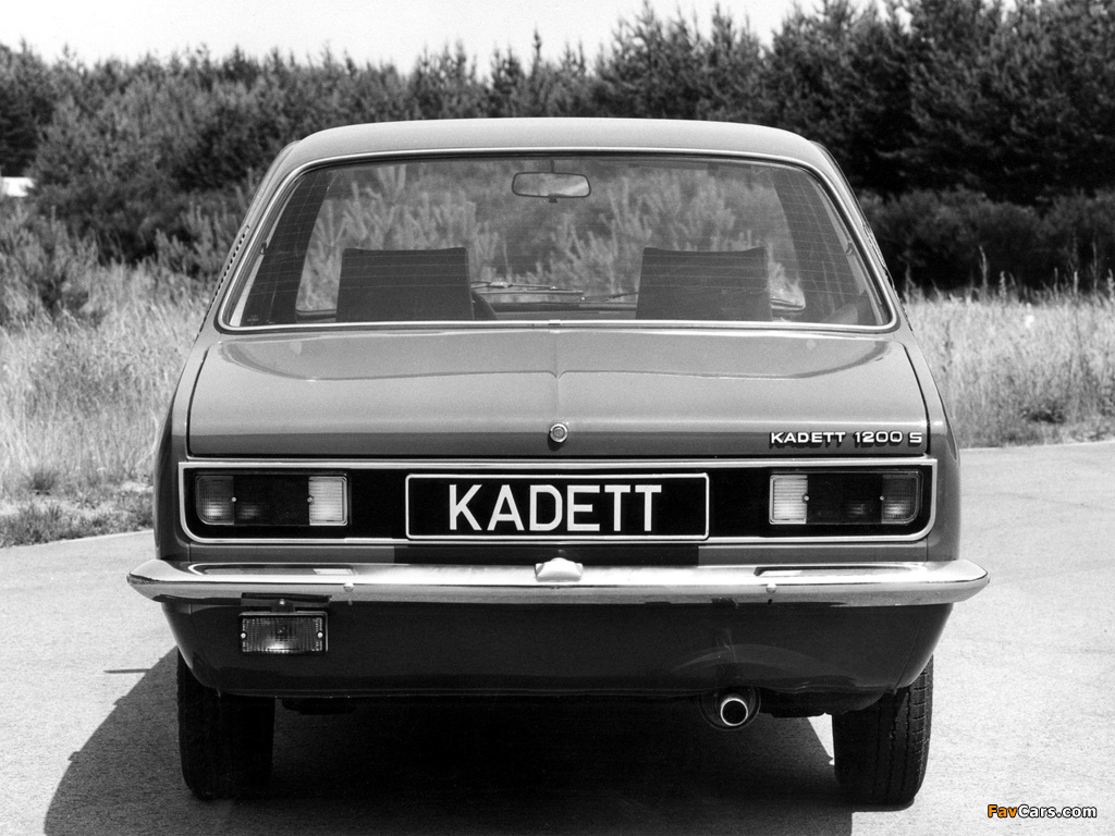 Opel Kadett 4-door Sedan (C) 1973–77 wallpapers (1024 x 768)
